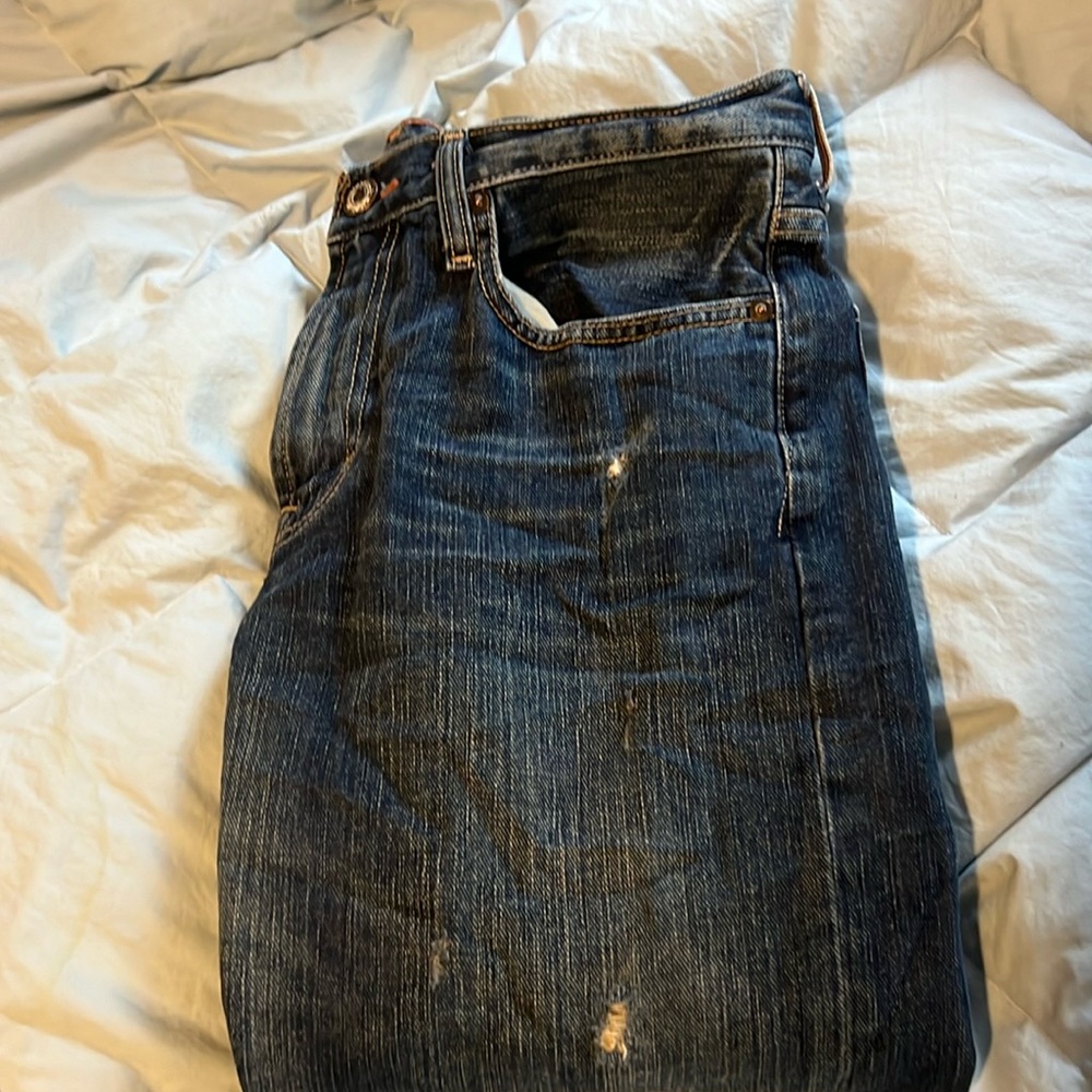 Men’s american eagle blue jeans